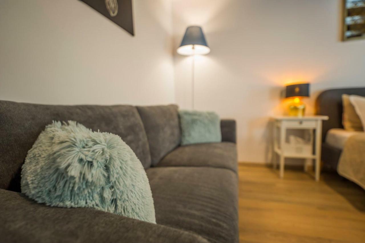 Uptown Studio Brasov Luaran gambar